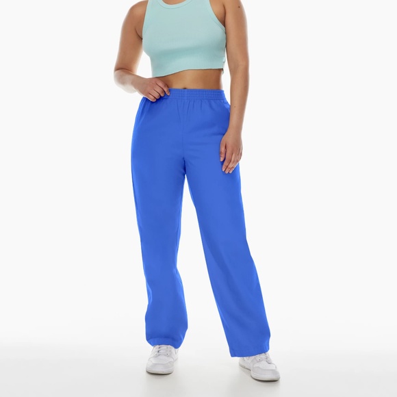 ARITZIA (never worn) Cali Blue Christie straight leg Pant - Picture 1 of 7